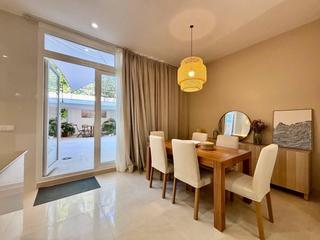 Lloguer Casa  Calle padre viñas. Alquiler de casa de cuatro habitaciones reformada a estrenar  en