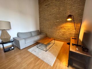 Alquiler Piso en Russafa. Céntrico moderno y amueblado piso de 2 habitaciónes en russafa
