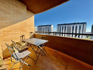 Location Appartement  Avenida corts valencianes. Alquiler de piso en avenida cortes valencianas con tres habitaci