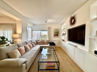 Miete Etagenwohnung  Plaza honduras. Alquiler de un piso de tres habitaciones con terraza en plaza ho