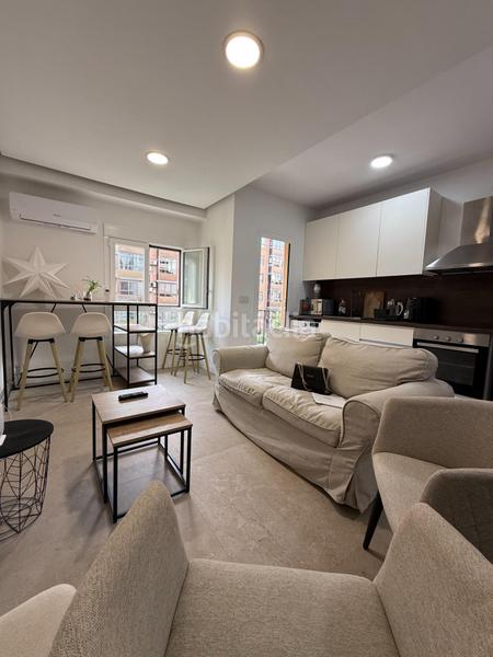 Foto efc8722c-375e-4fba-a079-fdb4167e7c48. Lloguer pis amb calefacció a Russafa Valencia