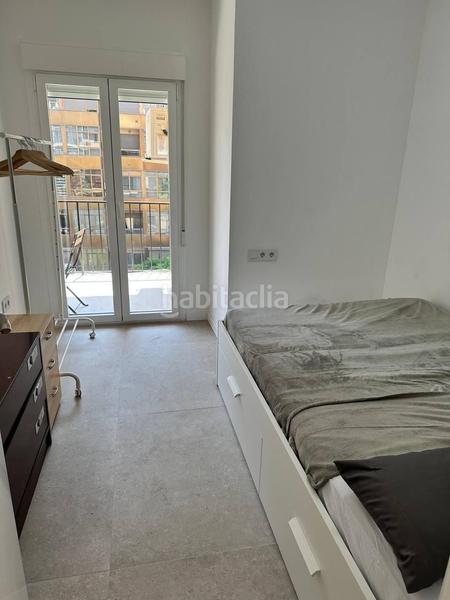 Foto 3c48f61e-e148-4aa0-a675-7aedaf7d0745. Rent flat with heating in Russafa Valencia