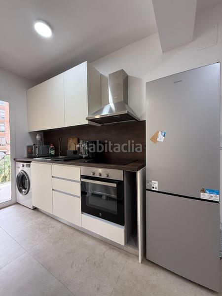 Foto bf7bb5bd-91cf-4205-9f2e-ab70828a245c. Rent flat with heating in Russafa Valencia