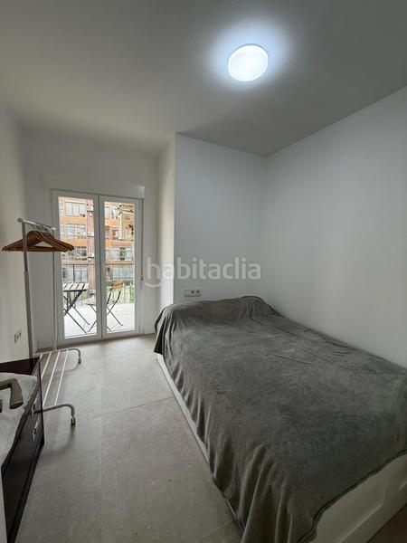 Foto fa4968c6-ce73-4c0d-977b-43d96b1b474a. Rent flat with heating in Russafa Valencia
