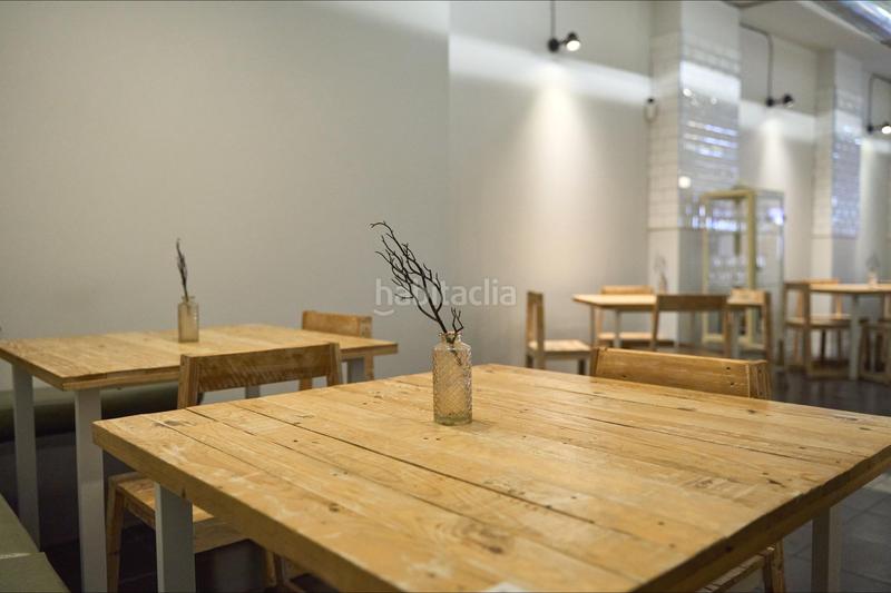 Foto 28e2d7f0-1829-4c5c-bb3e-7590d201521a. Traspaso local comercial traspaso de la cafetería en funcionamiento con clientes habituales en el centro en Valencia