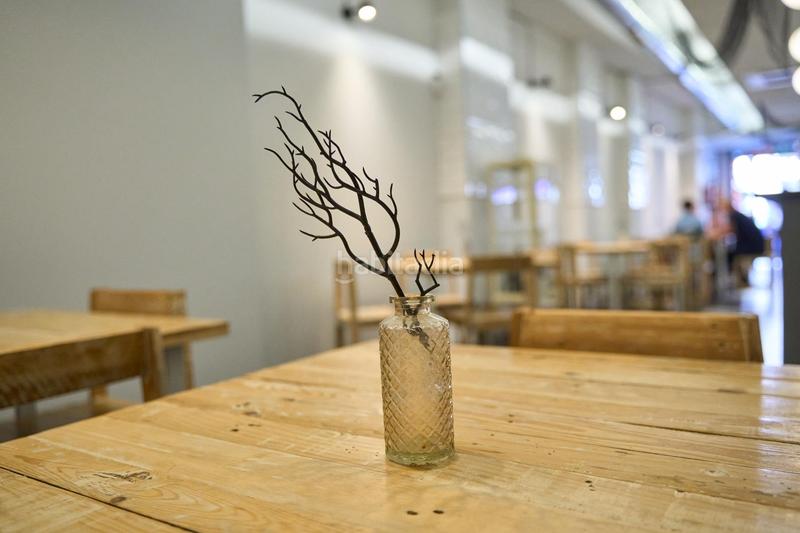 Foto a0cc56b8-1e3e-492b-8be0-c45aa3fc8d19. Traspaso local comercial traspaso de la cafetería en funcionamiento con clientes habituales en el centro en Valencia