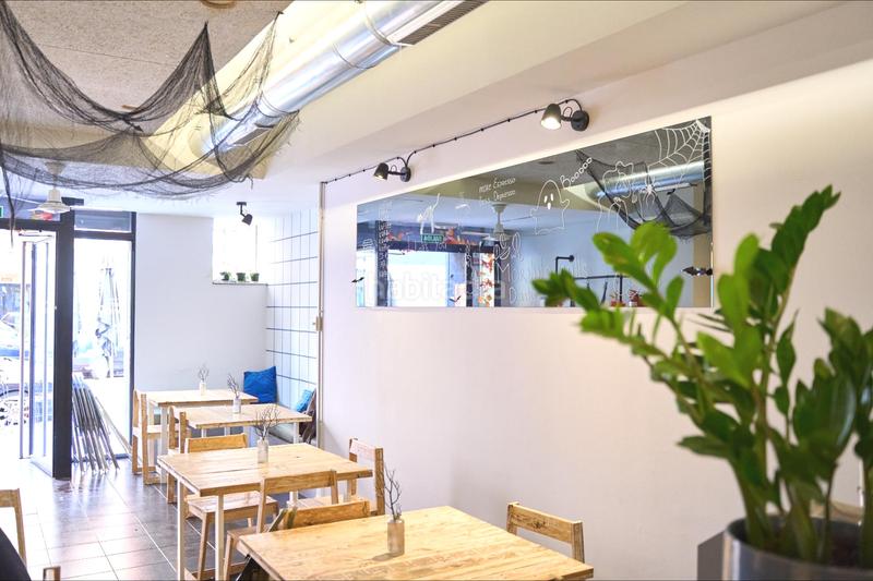 Foto a905d2ce-05ff-4449-86b7-05bf49193676. Traspaso local comercial traspaso de la cafetería en funcionamiento con clientes habituales en el centro en Valencia