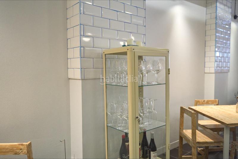 Foto db214ee2-29c5-4819-b92b-f4c44d3b043d. Traspaso local comercial traspaso de la cafetería en funcionamiento con clientes habituales en el centro en Valencia