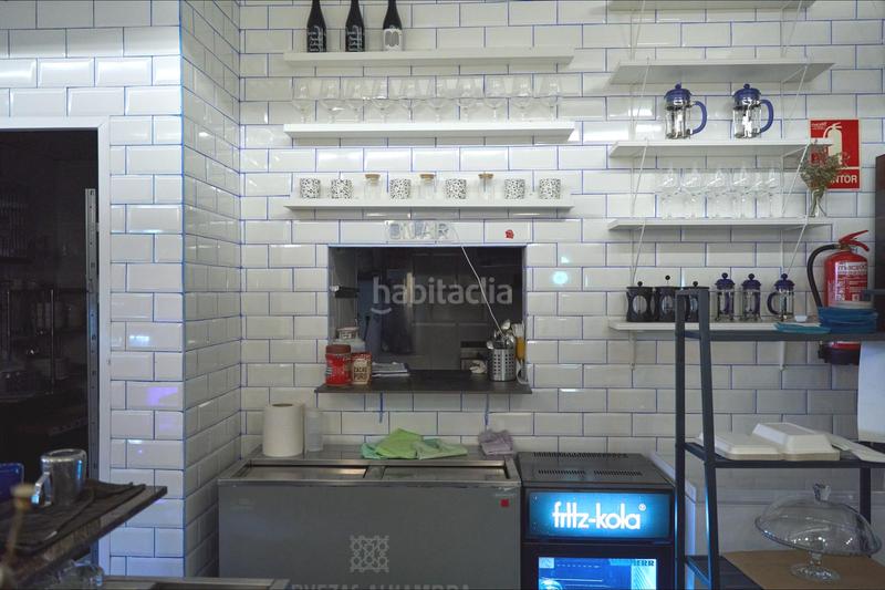 Foto f468b989-61df-4c8c-a71e-d2a2c0e3ec62. Traspaso local comercial traspaso de la cafetería en funcionamiento con clientes habituales en el centro en Valencia