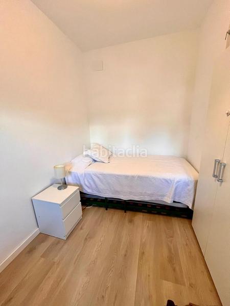 Foto 04d1b72e-bff0-4626-a426-5132f979443e. Location maison jumelée avec chauffage parking dans Eliana (l´)