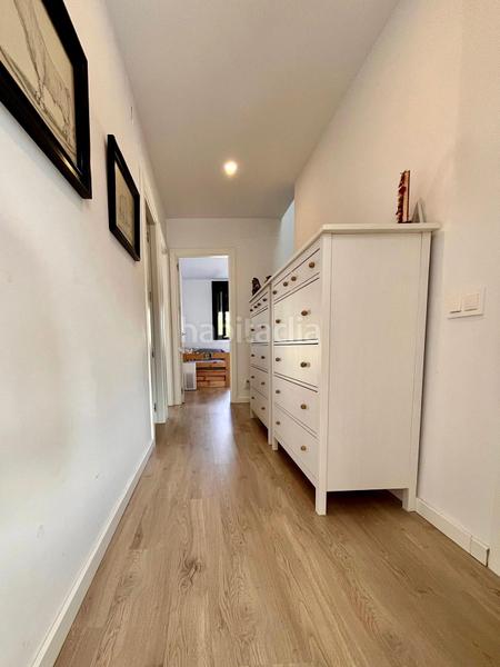 Foto 7743089e-e7c9-4f4b-a255-0dd24abb3f7e. Location maison jumelée avec chauffage parking dans Eliana (l´)