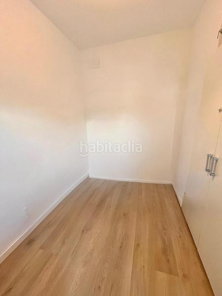 Foto 855f041e-61aa-4764-93ff-d3cfe64a9461. Location maison jumelée avec chauffage parking dans Eliana (l´)