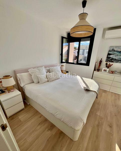 Foto 3e26c4aa-d713-4859-b1f4-9935bc50ea6f. Rent semi detached house with heating parking in Entrepinos Eliana (l´)