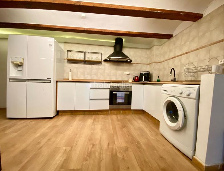 Foto b6183663-d19c-4feb-80fd-c58e9f53f0d5. Miete etagenwohnung mit heizung in El Carme Valencia