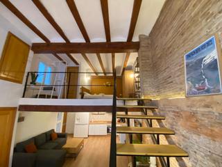 Location Appartement  Calle moret. Alquiler de un dúplex en el centro de valencia, en el barrio del