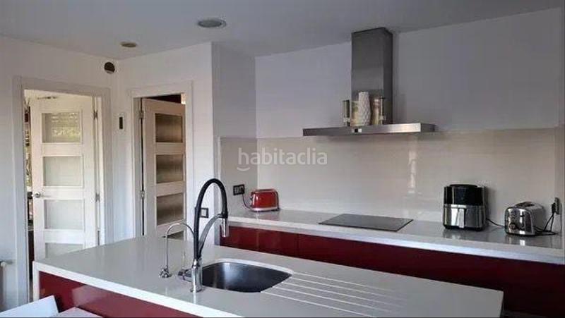 Foto 95c14262-6a6a-4219-b13b-ce4f6872cc60. Maison jumelée avec chauffage parking piscine dans San Antonio de Benagéber