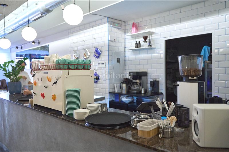 Foto 4042d8c8-2f3c-4e9c-ad6c-2f9eab262bab. Traspàs local comercial a Arrancapins Valencia