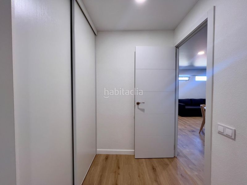 Foto 5b437f9b-68cc-4d90-b26a-b122f6e5a0e4. Pis a El Mercado Manises