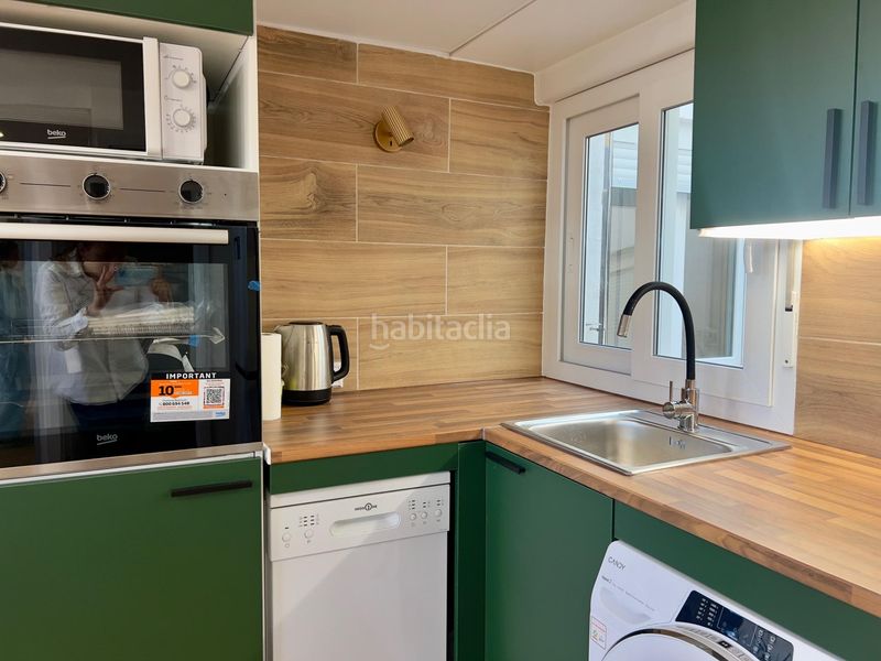 Foto 996ee3b4-1b54-4f71-9385-7f2771fbbc98. Pis a El Mercado Manises