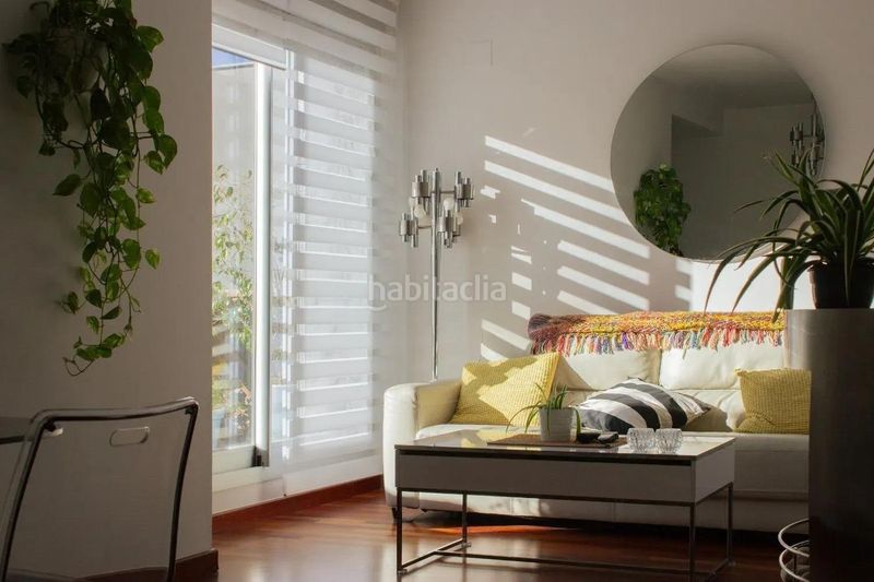 Foto 4e42cf09-e1b1-4bc9-966d-b8e369322f4a. Lloguer àtic amb aparcament a Tormos Valencia