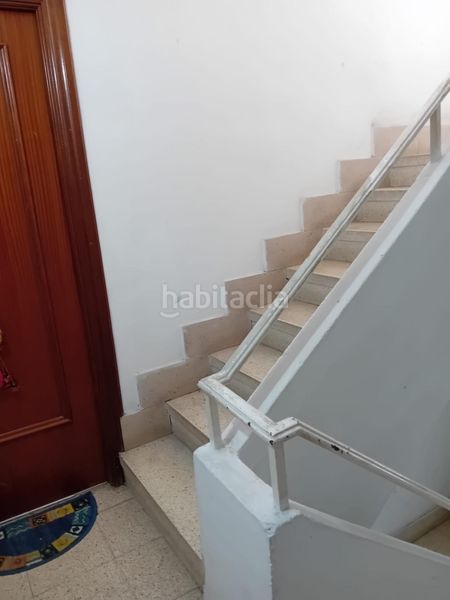 Foto 704e43cf-82ba-4109-bba2-80eac1add895. Pis a Juzgados Mislata