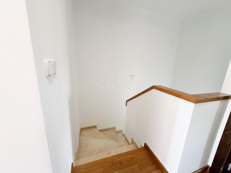 Foto 454f0f0a-2e9b-4d02-9d09-6503ab72b99f. Lloguer casa aparellada amb calefacció aparcament piscina a Bétera