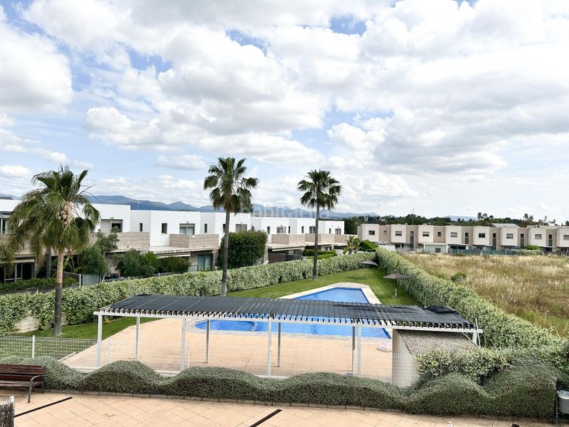 Foto ab0d74ed-cecc-455c-80b3-68d810b680e2. Miete doppelhaus mit heizung parking pool in Torre en Conill-Cumbres de San Antonio Bétera