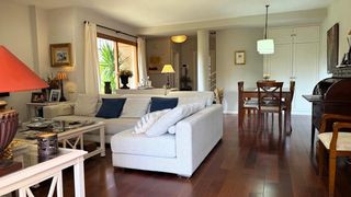 Rent Chalet in Mas Camarena. Precioso chalet adosado de 4 habitaciones y piscina comunitaria