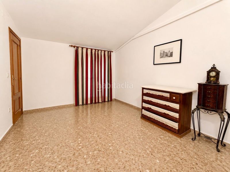 Foto c4cef2bb-2cda-4275-8786-837b0ff6d0c6. Lloguer àtic amb calefacció aparcament a Sant Antoni Valencia