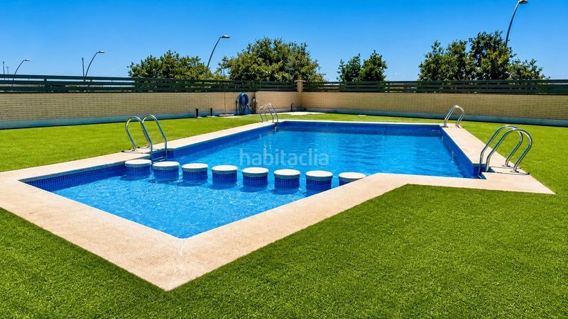Foto 3c7ac5a2-57f7-4913-8c1f-d2b064ad594a. Planta baixa amb calefacció aparcament piscina a Paterna