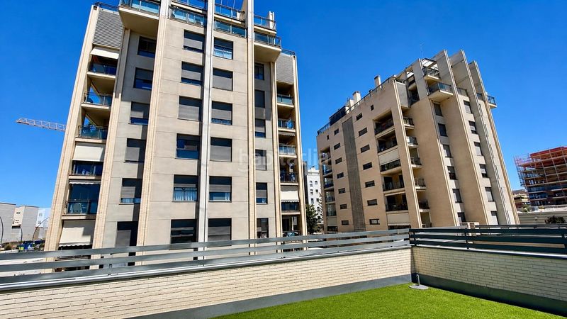 Foto 45435b72-e677-4ba2-b719-1a965d2d301f. Planta baixa amb calefacció aparcament piscina a Paterna