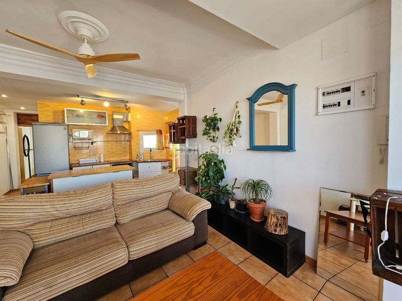 Foto 86b7309b-8a3f-488a-a9b3-6ec284a99f70. Rent flat in La Constitución-Canaleta Mislata