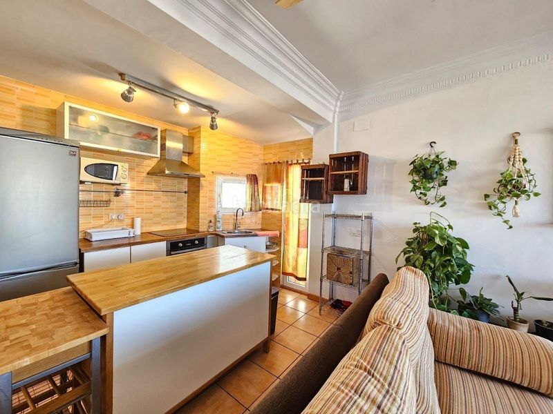 Foto c0e8ea14-1f2e-4d17-a8f9-40f407518460. Rent flat in La Constitución-Canaleta Mislata
