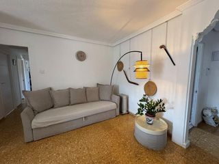 Pis  Calle angel villena. Piso en venta de 3 dormitorios junto al roig arena