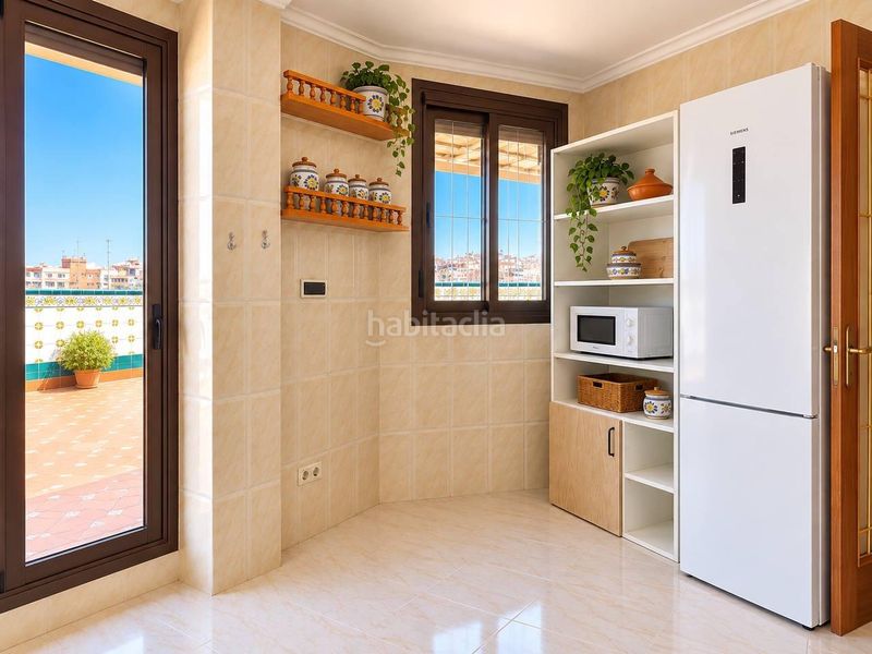 Foto 036e1866-bc3d-41e2-977d-3632789791ce. Àtic a Nou Moles Valencia