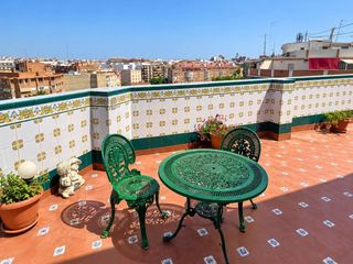 Dachwohnung  Calle pintor stolz. Ático de 2 habitaciones con gran terraza en nou moles, valencia