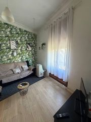 Lloguer Pis  Germanias. Alquiler de piso de 4 habitaciones amueblado en gran vía germaní