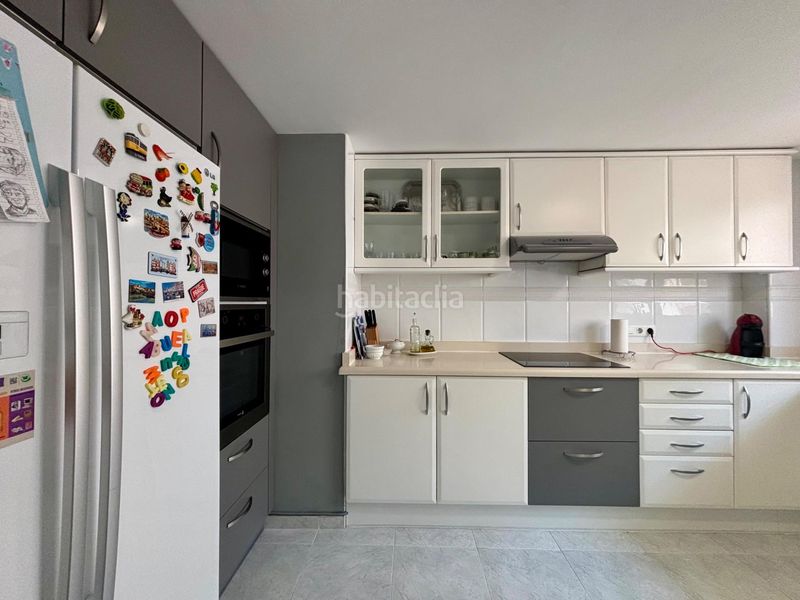 Foto 332abd39-9cf1-4fb2-a3fb-d17df584723b. Rent duplex with parking pool in Torre en Conill-Cumbres de San Antonio Bétera