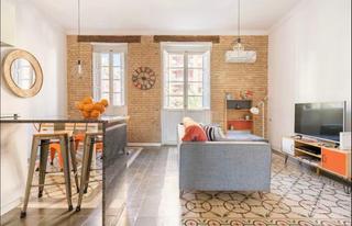 Location Appartement  Avenida peris y valero. Alquiler de un piso de dos habitaciones y balcón en av. peris i