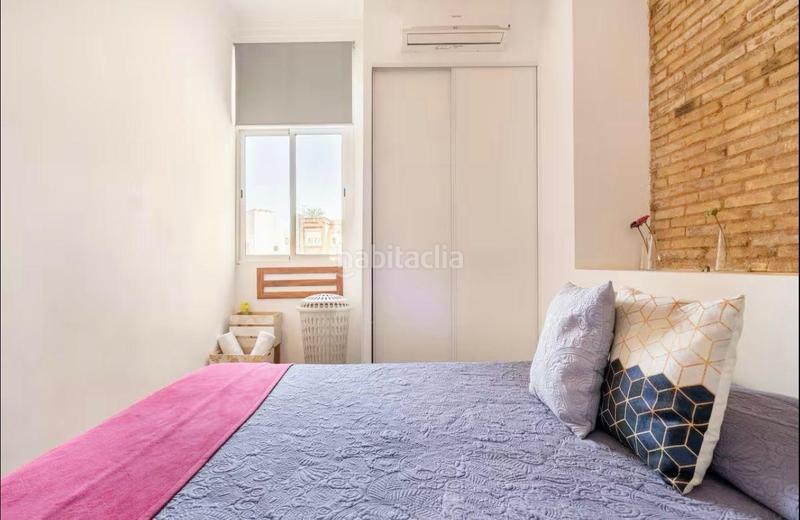 Foto 3d591db2-14b7-4a0f-a504-e0dec16035ea. Rent flat in En Corts - Doctor Waksman Valencia