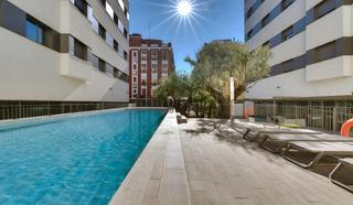 Lloguer Estudi  Calle francisco cubells. Alquiler de estudio con gastos incluidos en residencia con pisci
