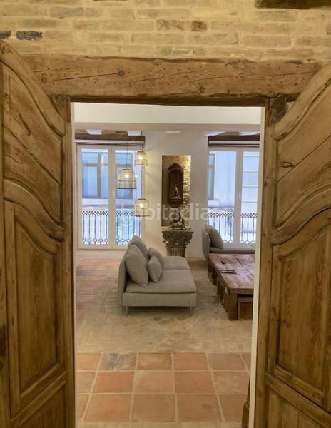 Foto eae1c30f-8b95-4005-9575-6e98ce150496. Rent flat with heating in El Mercat Valencia