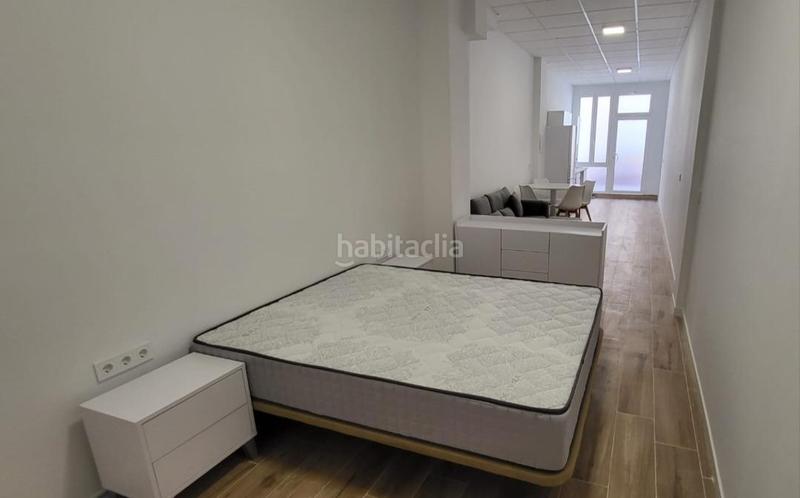 Foto c7a0280b-ae91-4078-9109-cebbeb60fb84. Planta baja bajo turístico en venta Torrefiel zona peset aleixandre en Valencia