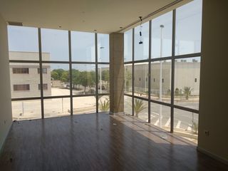 Miete Fabrikhalle in Jubalcoi. Oficinas de 381 m2 en elche parque empresarial