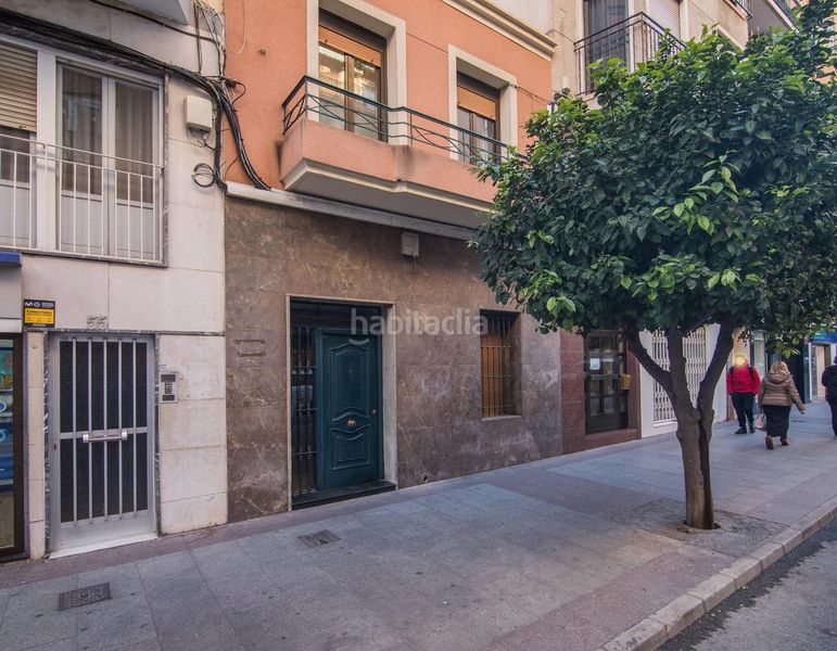 Foto 285dd271-5a1f-4fb2-a48e-c343d5ed324b. Casa a Reina Victoria - Miguel Hernández Elche / Elx
