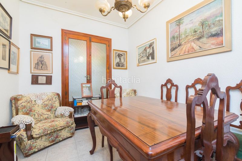 Foto c215160f-a3bc-4aff-8379-e0e5148085a9. Casa a Reina Victoria - Miguel Hernández Elche / Elx
