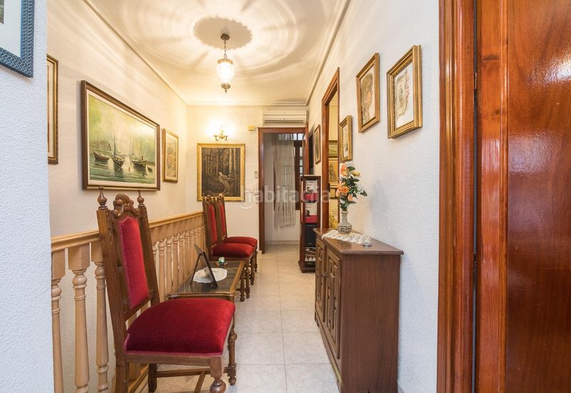 Foto e73ad2a1-0ce8-4a05-b314-a4ce1ea6a9f9. Casa a Reina Victoria - Miguel Hernández Elche / Elx