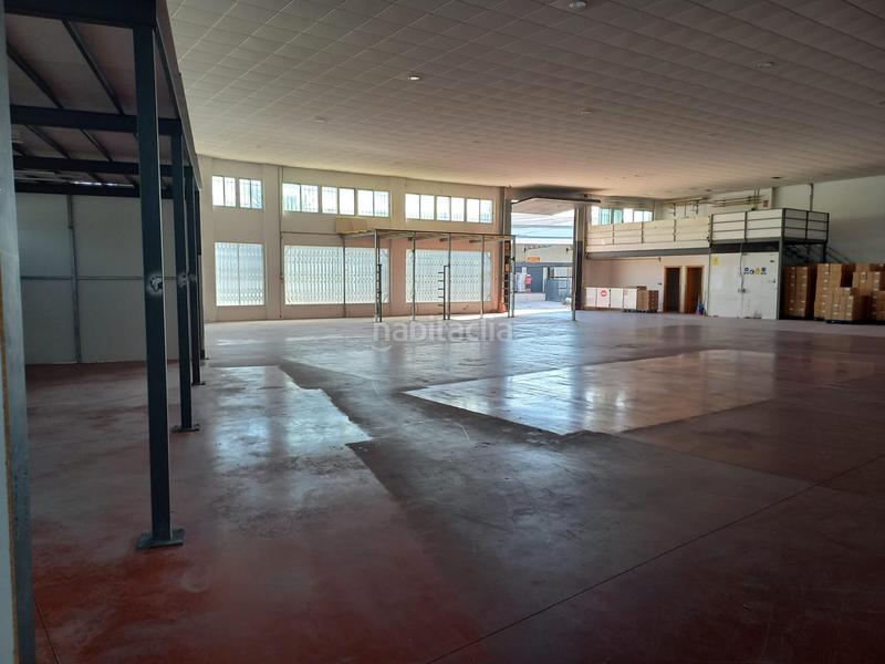 Foto 66a470f7-f9b5-409a-ba50-e84987c6b931. Rent industrial building in La Algoda - Matola - Llano de San José Elche / Elx