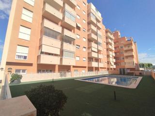 tic en El Toscar. tico con terraza de 20 m2