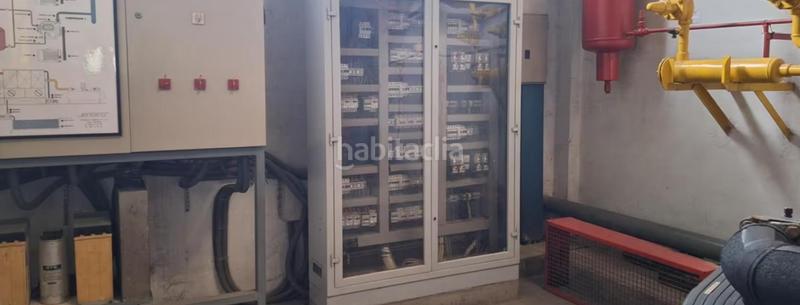 Foto a26f6e0c-5a8b-4b94-b1c2-4f8f4b0558d9. Bâtiment à usage industriel dans El Castillo Aspe